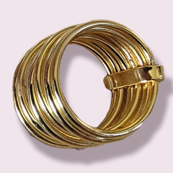 Ashlynn Avenue cortland stacked yellow gold ring 18k gold-plated size 6 - Picture 3 of 3